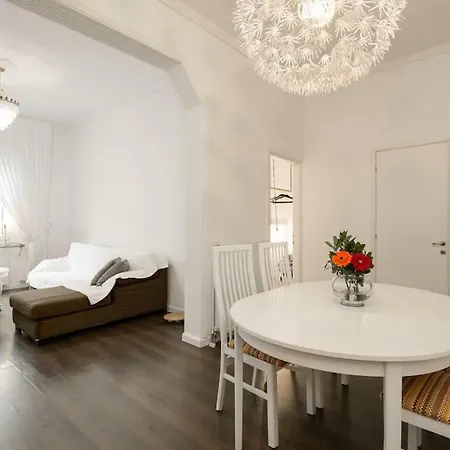 Apartment Market- Upper Aristotelous Sq Luxury Thessaloniki